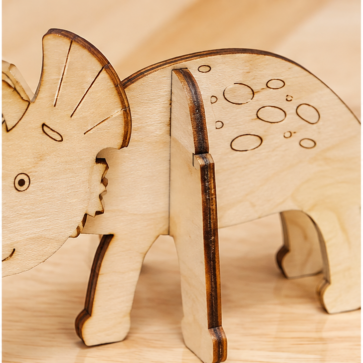 Close view of the animal's interlocking cross-slot and engraved details